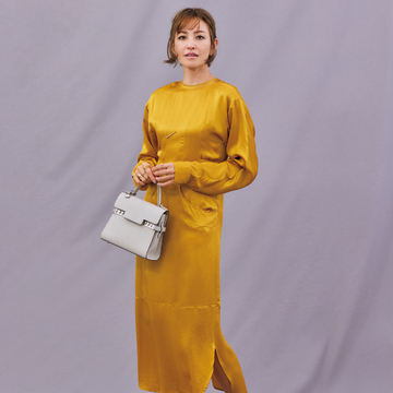 イエローワンピースなら肌なじみのいい華やかさが手に入る！【大人を素敵に見せるワンピース】