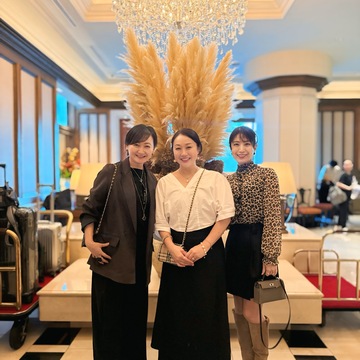 優美なセミワイドパンツで〜Jマダムと過ごす神戸時間♪