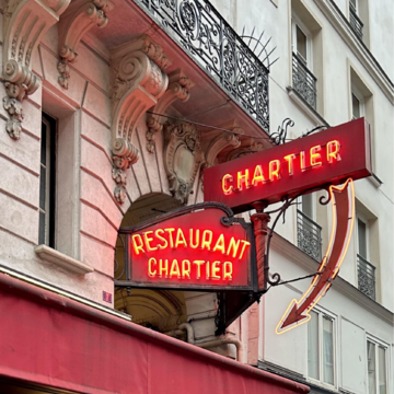 パリの大衆食堂「Bouillon Chartier」ー100年以上 愛される老舗ビストロ　【フランス パリ】