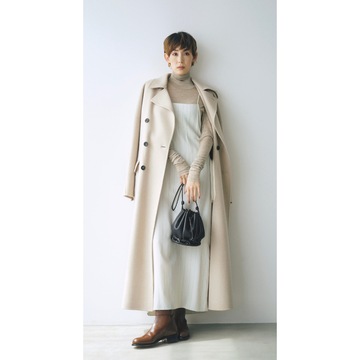 冬のレイヤードスタイルは、ベージュのグラデーションでほんのり甘い雰囲気に。最高気温11℃｜1/10(水)【50代の毎日コーデ】