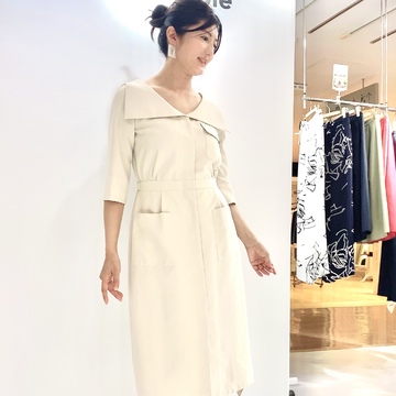 50年代女優ワンピース。