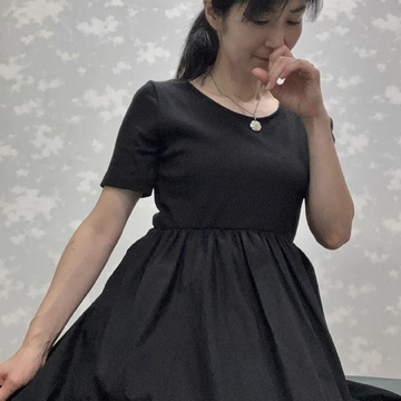 久々の友達とのお出かけはお気に入りのGUのワンピースで