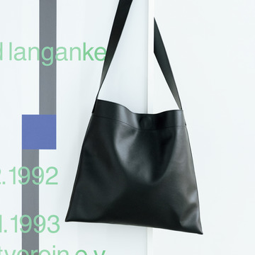 SABOTENレザーがエクラプレミアム初登場！ずっと愛せるバッグに出会いたい