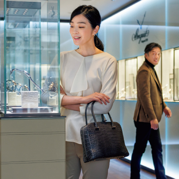 創始者の華麗な世界を体感できる「ブレゲ」【パートナーと正統派の時計店へ②】