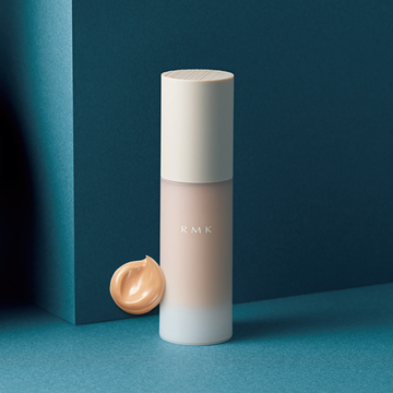 【50代がなりたい肌を実現】しゃれ感あるセミマット仕上げ！「RMK」のジェルクリーミィファンデーション