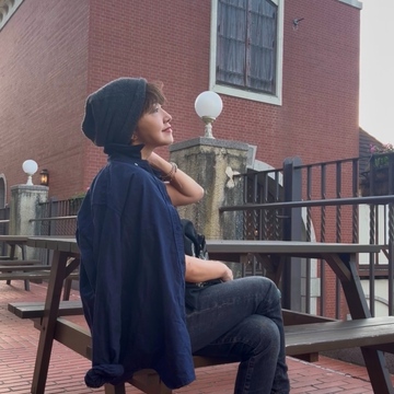 R13のブラックデニムで大人カジュアルコーデ。一足早くハロウィンフェアに！