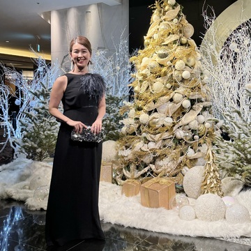 ブラックドレスで相撲界のパーティへ♪