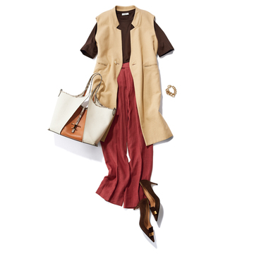 立体フォルムのロングジレなら背中やヒップのもたつきを即カバー！