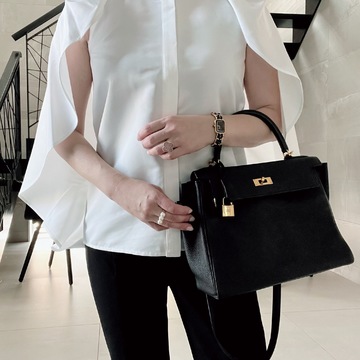 お気に入りのブラウスでお友達のイベントへ♪