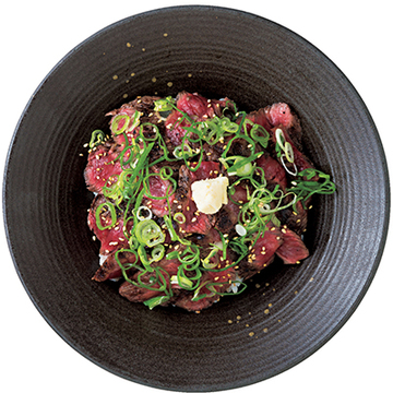 肉好きにはたまらない！「はふう本店のステーキ丼」は満足の逸品