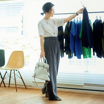 スタイリスト・大草直子さんのTシャツ着こなしヒント【おしゃれな人は今、Tシャツに何合わせてる？】