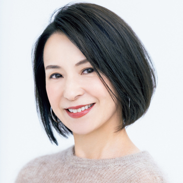 隠し毛束を仕込んだ「ワンレンツヤボブ」【50代髪型・ヘアスタイル】