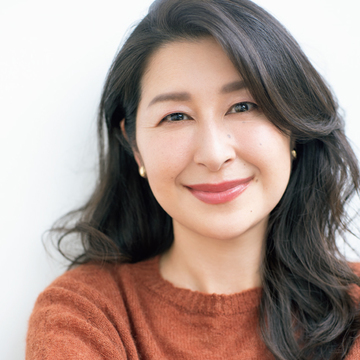 【眉メイクHow to③】上がり眉を“優しげフラット眉”にするには、抜け感を大切に