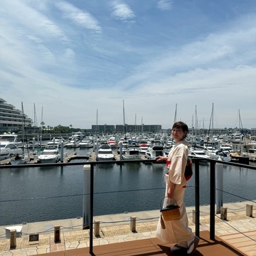 明治ガールズに学ぶ、自由でカラフルなおしゃれ魂