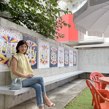 UNIQLO Uのギャザーシャツを着てキッピーズ ココクリームへ