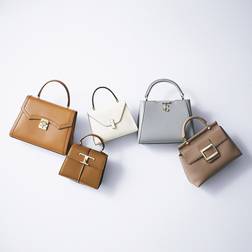 “テイストの違和感”で新鮮な装いに！ カジュアルなダウンコートあわせたい「ワンハンドルバッグ」5選