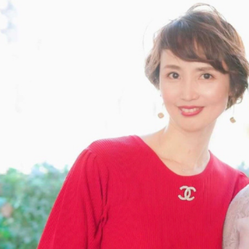 ZARAの真っ赤なワンピースをリメイク