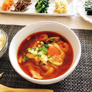 アジアンなスープで冷えも解消！「スンドゥブチゲ＆トムヤムクン」【Jマダム通信】