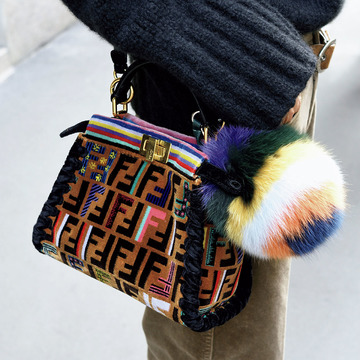 パリ＆ミラノの冬トレンドキーワード④「アイコンバッグ」　五選