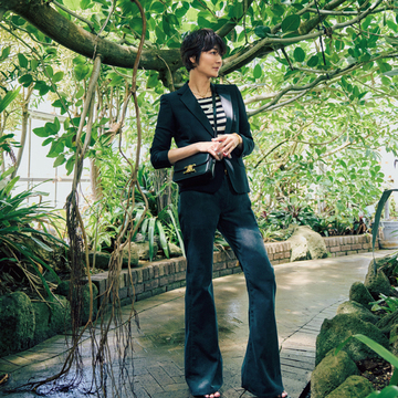 【富岡佳子×セリーヌ】マスキュリンなムード漂うジャケットでエッジを効かせて