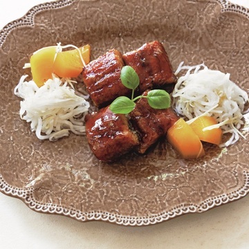 お客さまにも大好評！「酢うなぎ、柿と大根のなます」レシピを斉風瑞さんが伝授