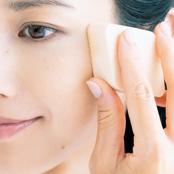 長井かおりさんがレクチャー！リフトUP効果抜群の「追いファンデーション」メイクテク