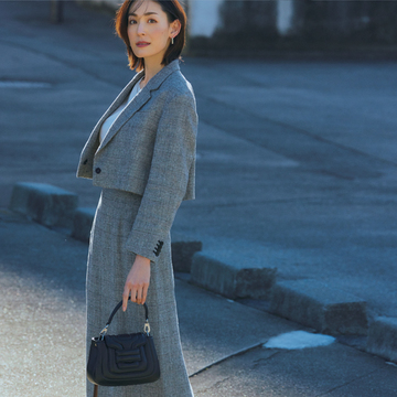 【おしゃれ刷新力のあるアウター】丈短テーラードジャケット×ハイウエストスカートで脚長コーデ