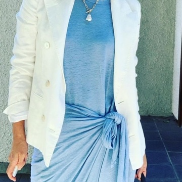 『額縁ジャケットでスタイルアップ』を目指しちゃおう！