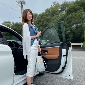 私もスニーカースタイル始めました♬