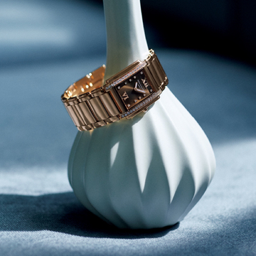 憧れのマニファクチュール　永遠の「定番」にしたいとっておきのブレスレットウォッチ