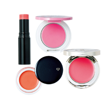 使うのは練り？パウダー？　チークの“ここがわからない”を解決①【50代のお悩み】