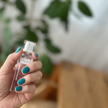 美は細部に宿る⁉︎私がネイルする訳。