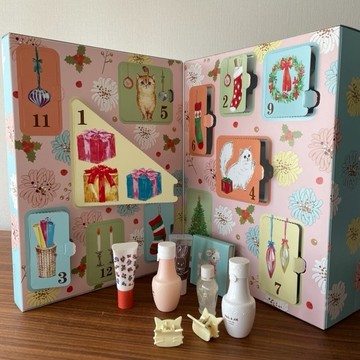 12月は、毎日ワクワク！アラフィー世代もクリスマスコフレに癒される日々