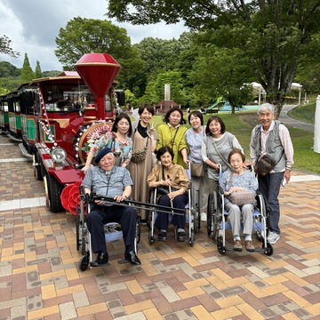 大所帯の親戚旅行へ