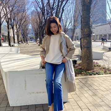 気分は春。軽やかに！トレンチ×ジーンズ