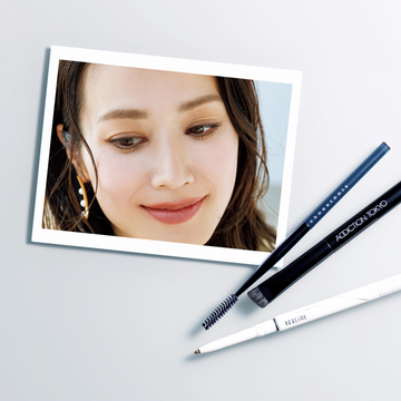 50代の眉は“存在感がない”のが最旬！ 自信がもてない眉は「描きすぎ」が原因？