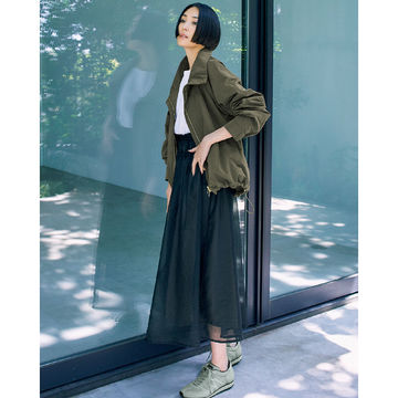 人気デザインを今から手に入れておきたい「E by éclat」スタンドジップブルゾン