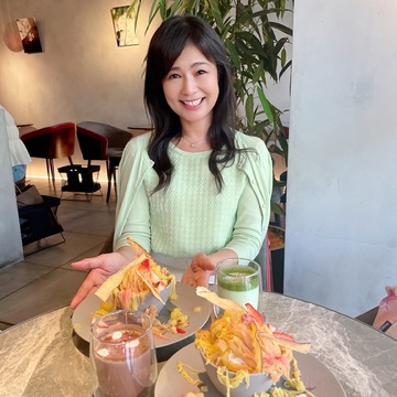 素敵なカフェで期間限定♪OIMOパフェ