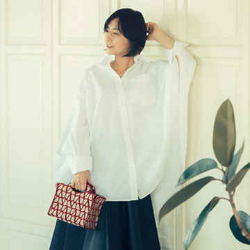 【最旬ブランドの新作バッグ】「ヴァレンティノ ガラヴァーニ」の柄バッグでおしゃれ気分アップ！