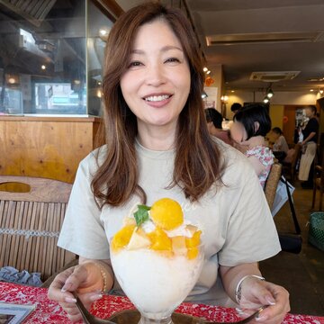 予約必至!!今が旬♡桃にマンゴー欲張り絶品かき氷【台湾家庭料理 黄さんの家】