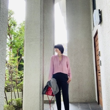 この秋！パンツスタイルはローファーで♪