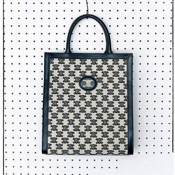 【季節問わず使えるバッグ2選】エクラスタッフがひと目惚れした人気ブランドの新作バッグ