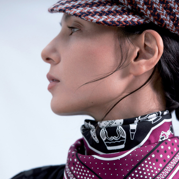 上質さが装いを引き立てる、愛すべきエルメスの小物　五選