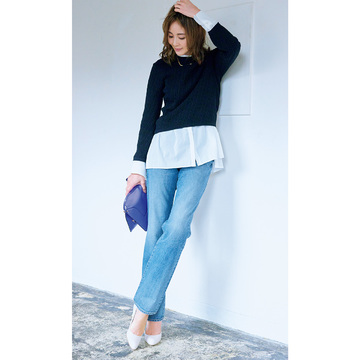 雨天の気温25℃の日は、今っぽいバランスのレイヤードでおしゃれに冷え対策｜6/25(日)【50代の毎日コーデ】