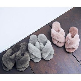 足もとぬくぬくで幸せ♡暖かアイテム 