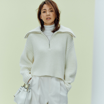 極薄シアー×ざっくりリブのニットonニットですっきり上品コーデ
