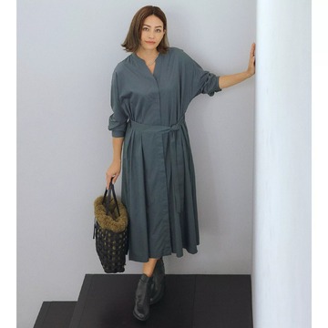 さりげないのに、全方位絵になる！「E by éclat」オータムカラーワンピース