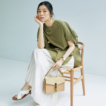 今年の色は断然“白”！ サンダルの特別感がスタイルを格上げ【大人女性が選ぶべきサンダル】