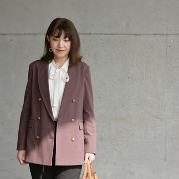 GUラッフルカラーブラウスで着回しコーデ