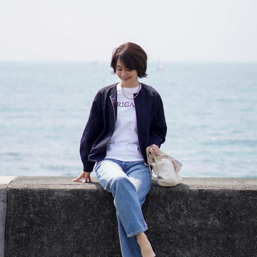 真夏まで活躍！軽やかネイビーブルゾン3コーデ♪